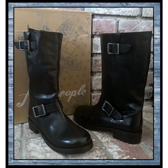 Free People Black Leather Two Buckle Ride Or Die Engineer Boots Size 8.5298 - Picture 2 of 8